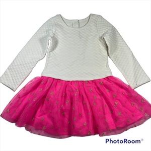 NWOT Cream Textured Knit With Glittery Heart On Pink Tulle Dress Size 3T